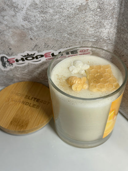 "Honey Bee OatMeal" Scented Candle