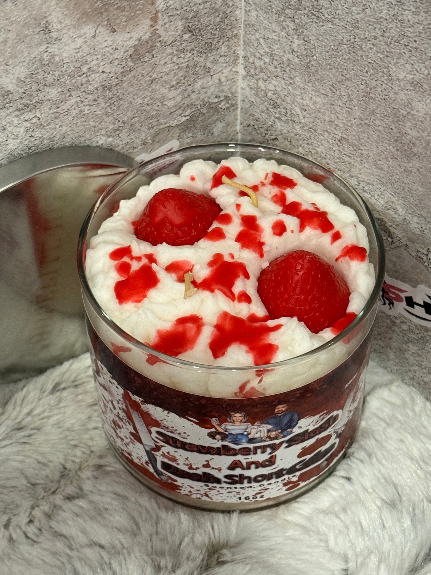 “Strawberry Short Cake” Scented Candle