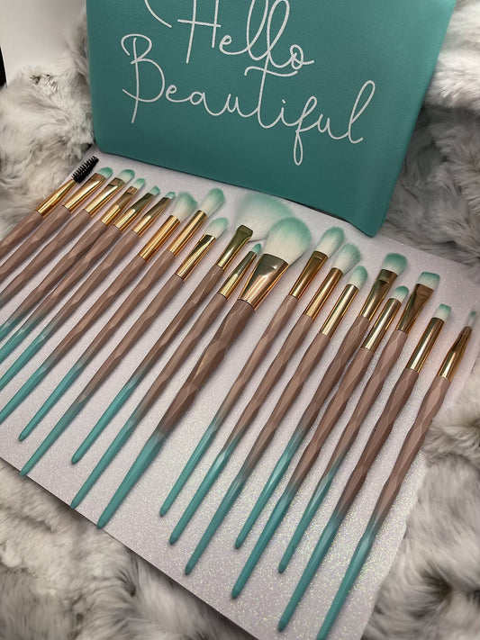 Hello Beautiful Make Up Brushes